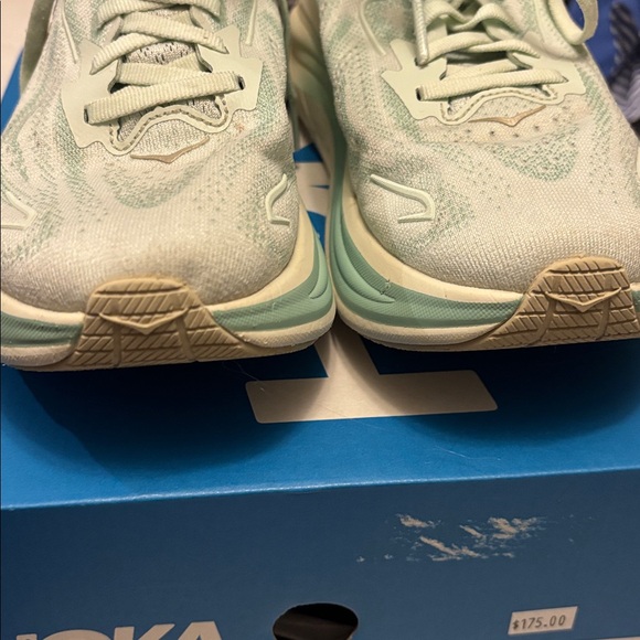 Hoka Women's sea green Clifton 10 Athletic Shoes - Picture 7 of 8
